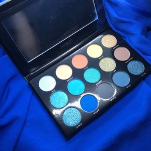 ❤️ NEW! HIPDOT Cenote  Pressed Eyeshadow Palette